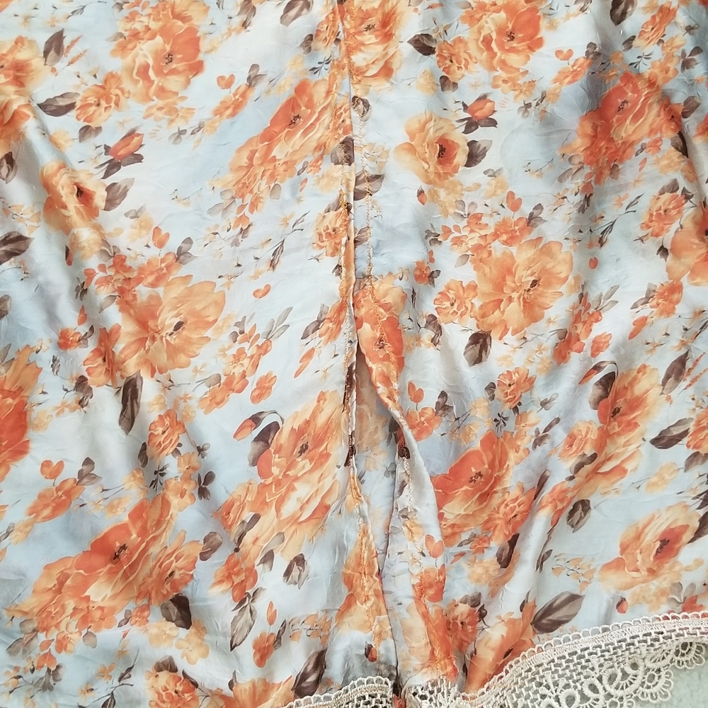 kimono - Picture 2 of 2